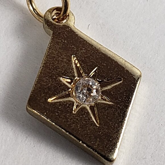 Gold Tone Floral Statement Necklace – Red Gem Glamorous & Dazzling Crystal 18" - Picture 7 of 10